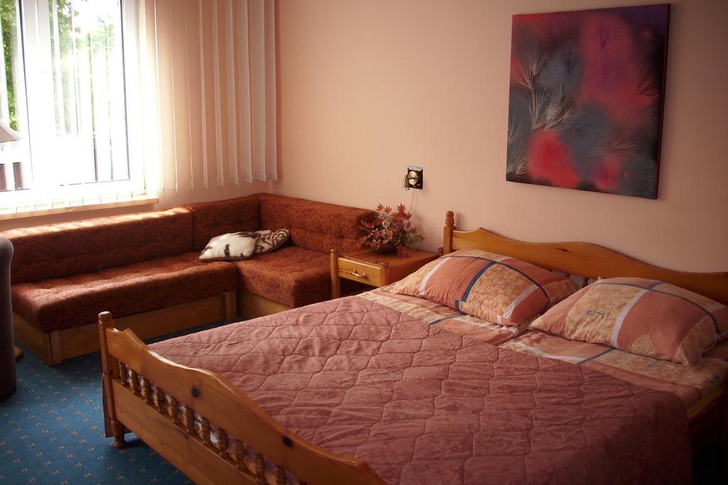 Pensjonat Willa Edyta Mrągowo Zimmer foto