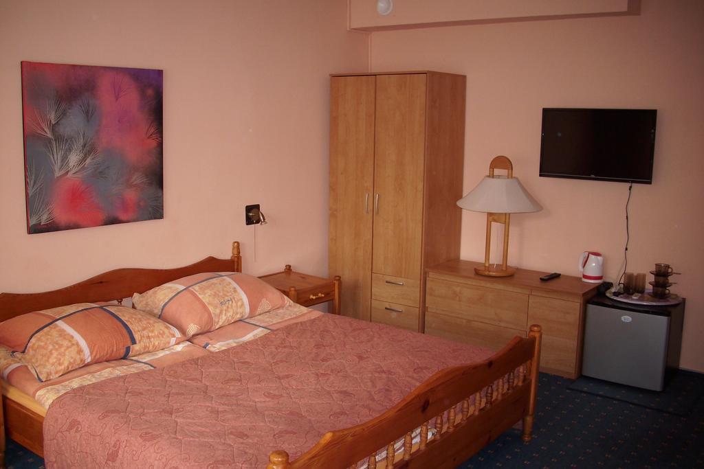 Pensjonat Willa Edyta Mrągowo Zimmer foto